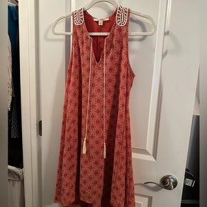 Sleeveless dress